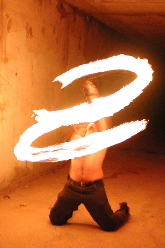 04.09.2002.BobMonsterPoi03