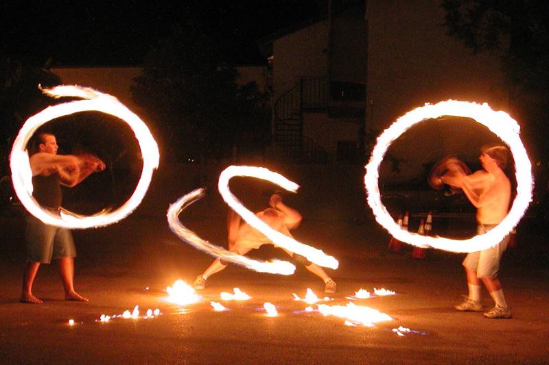 08.07.2001.TrioLoco04